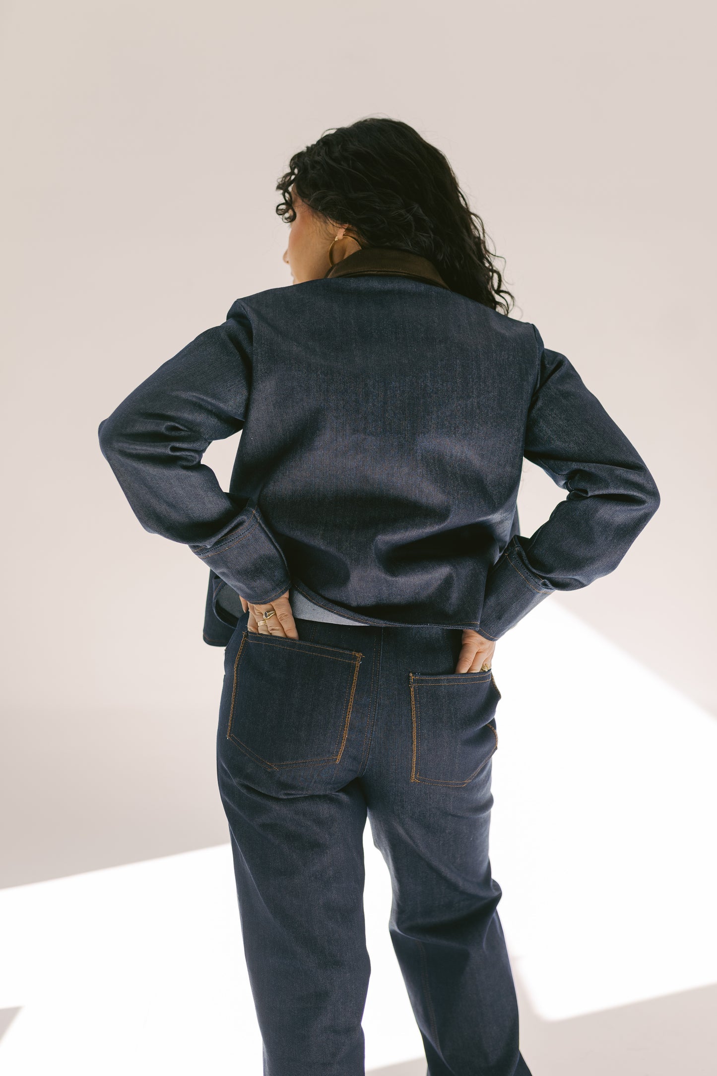 Women's Cut Out Pocket Jeans
